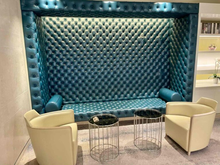 lounge_qatar_bangkok5690