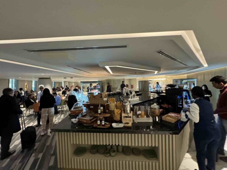 priority-pass-lounge-abudhabi3178