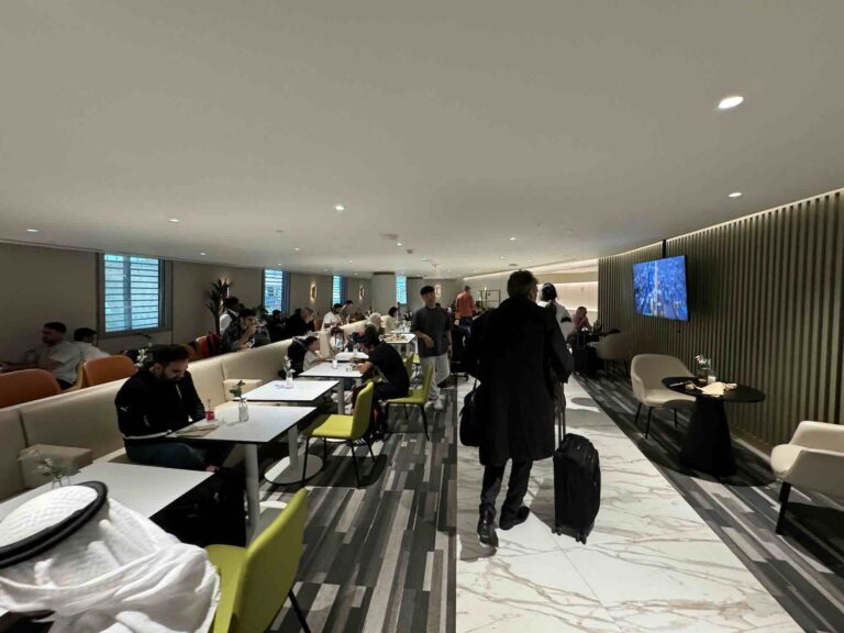 priority-pass-lounge-abudhabi3179