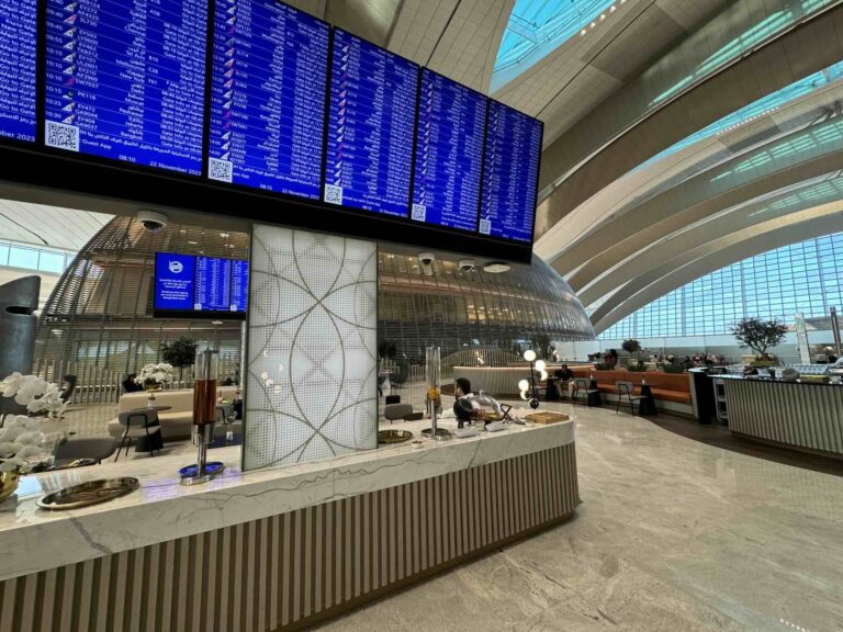 priority-pass-lounge-abudhabi3206