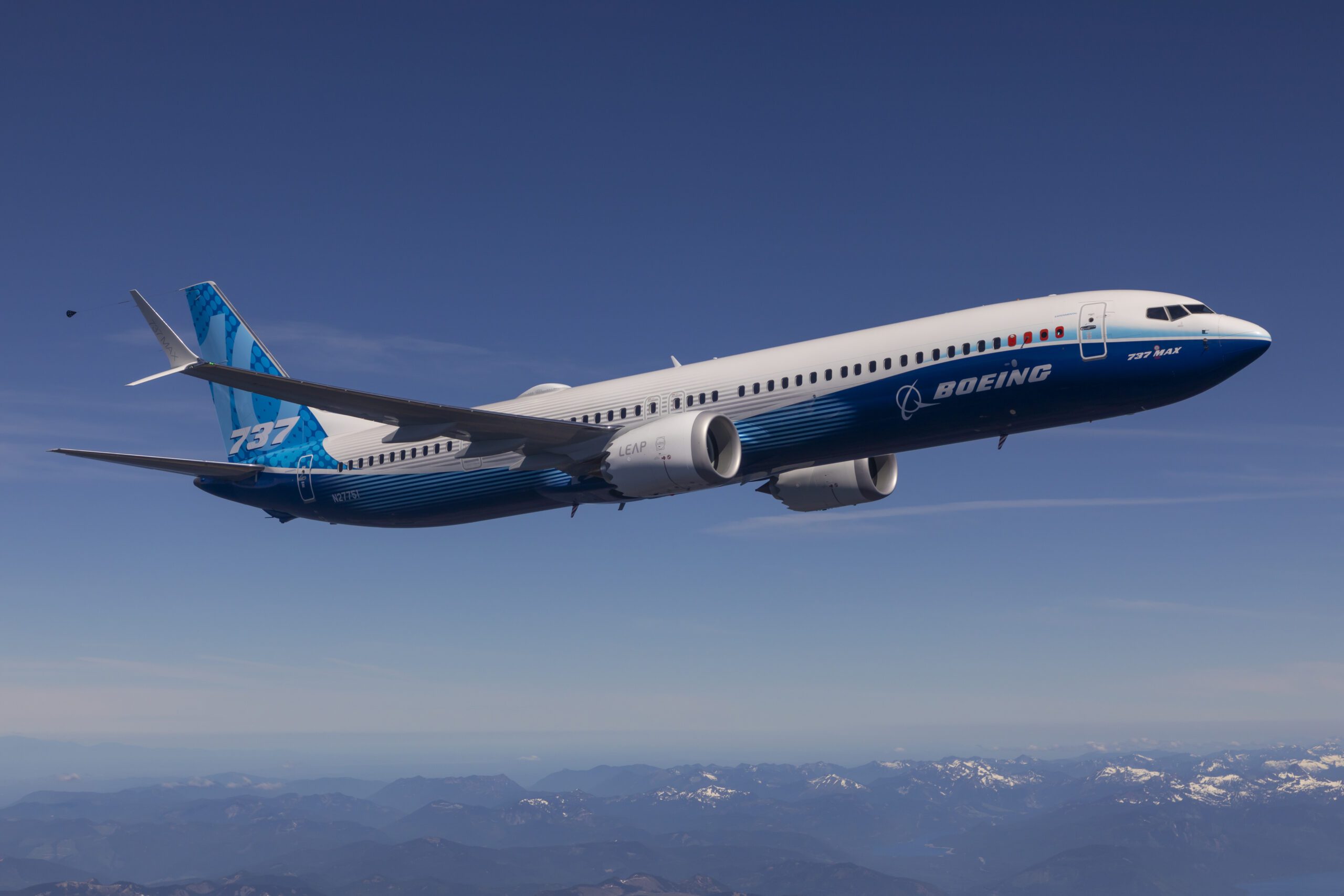 The 737 MAX 10 in service in a year's time. But it has already lost the challenge to the 'rival' A321LR
