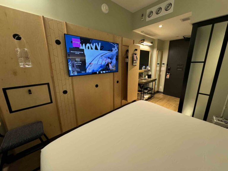 moxy-brooklyn-williamsburg-sleep3481