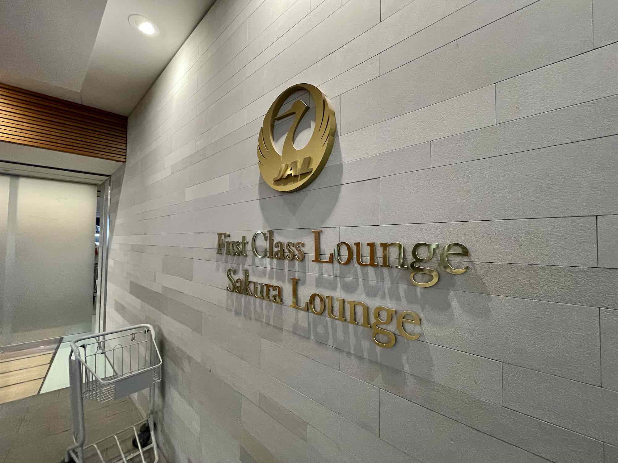 First class Japan Airlines Narita