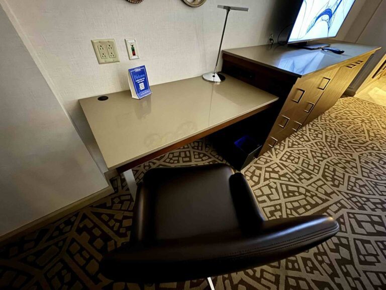 sleep_hilton_timesquare4380