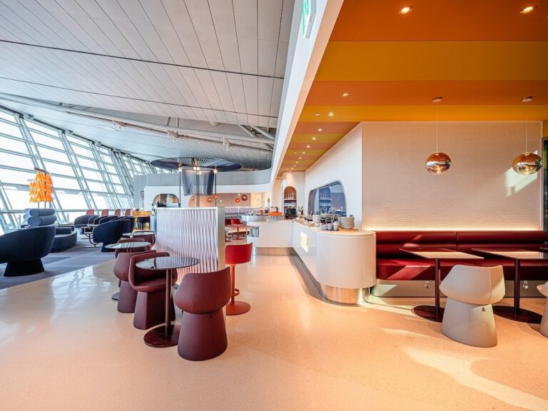 oneworld-lounge-icn-7