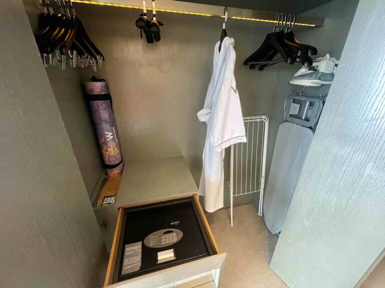 whotel_hongkong-recession_sleep1690