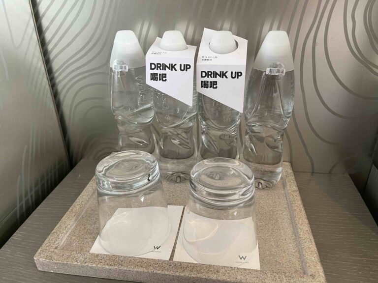 whotel_hongkong-recession_sleep1711