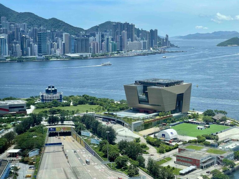 whotel_hongkong-recession_sleep1714