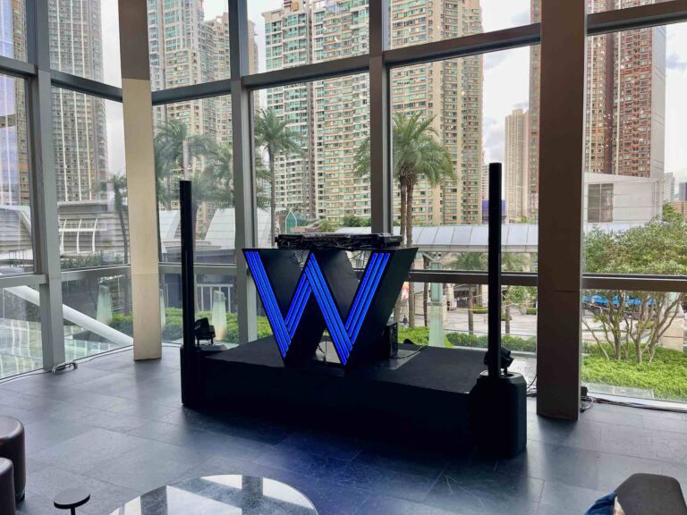 whotel_hongkong-recession_sleep1995