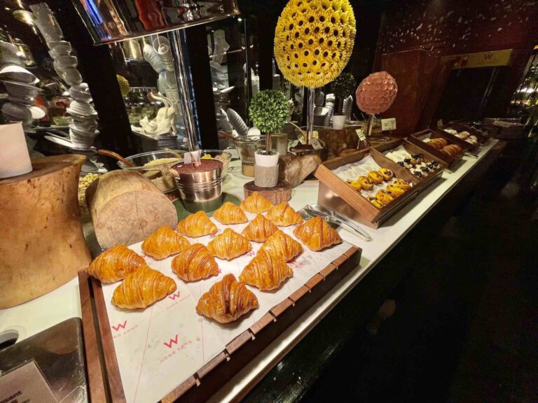 whotel_hongkong-recession_sleep2037