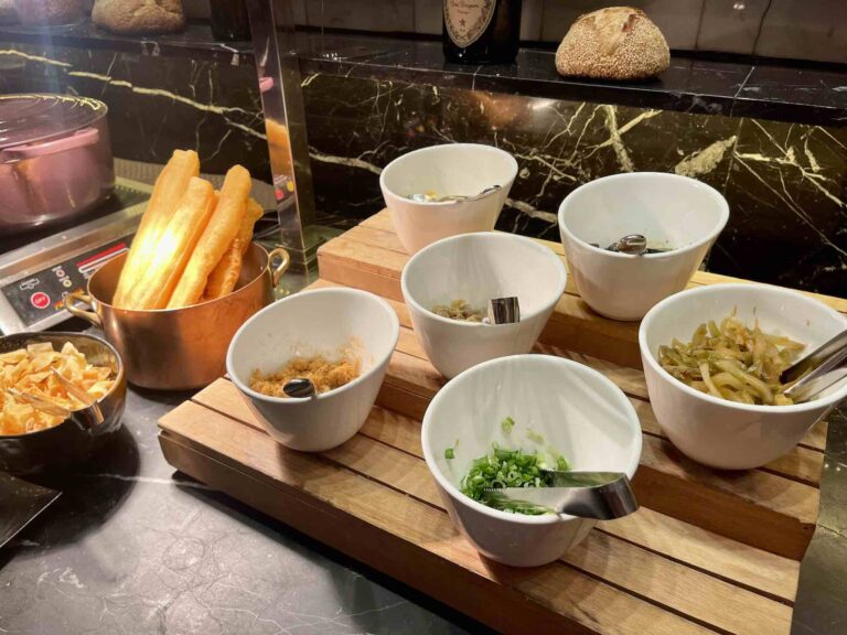 whotel_hongkong-recession_sleep2046