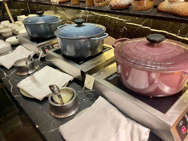 whotel_hongkong-recession_sleep2048