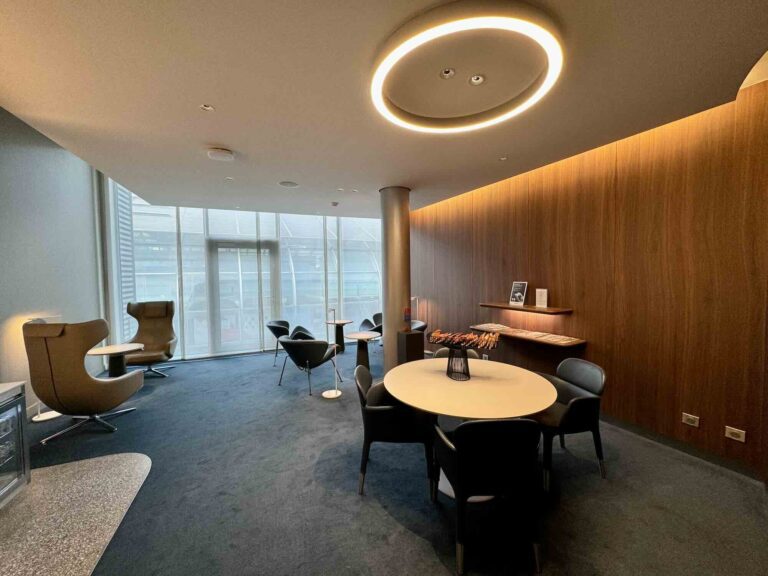 Area Ultimate Lounge 2F Air France Parigi CDG