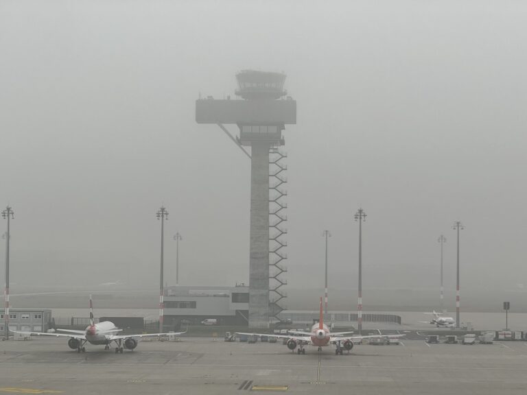 airport fog control tower