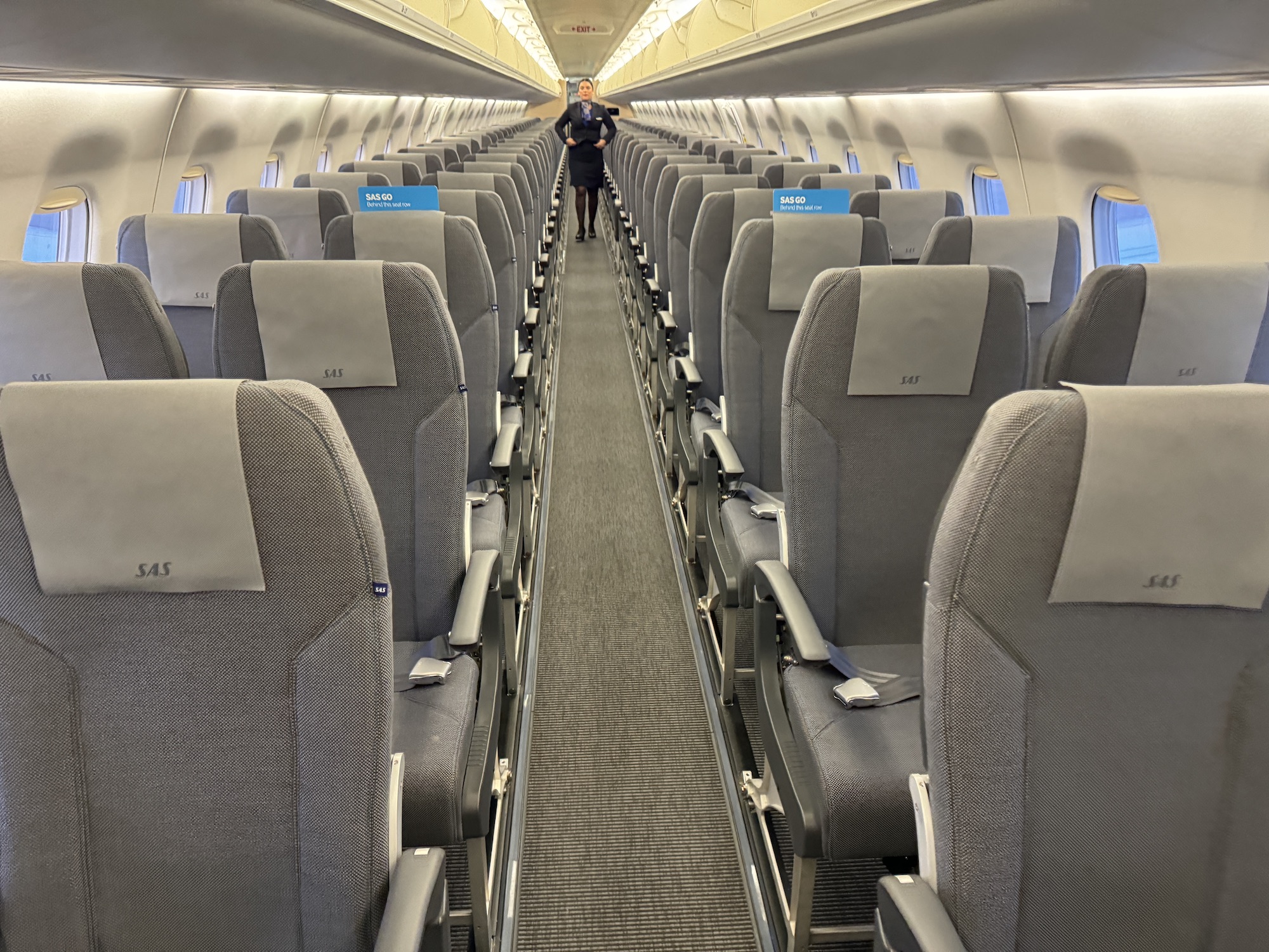 Business class review aboard SAS's E195 from Bergen to Copenhagen