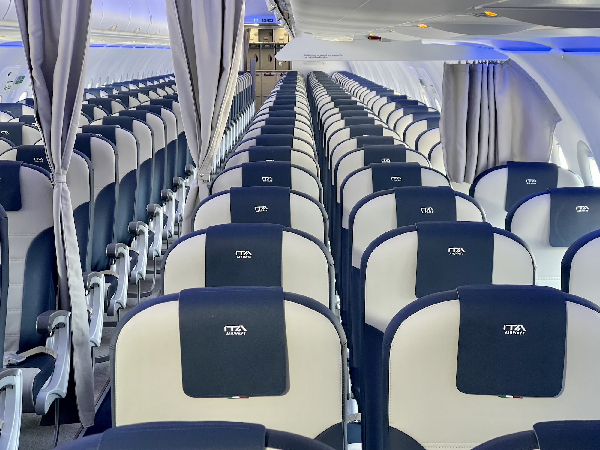 ITA Airways introduces "light" business: no lounge access on domestic flights
