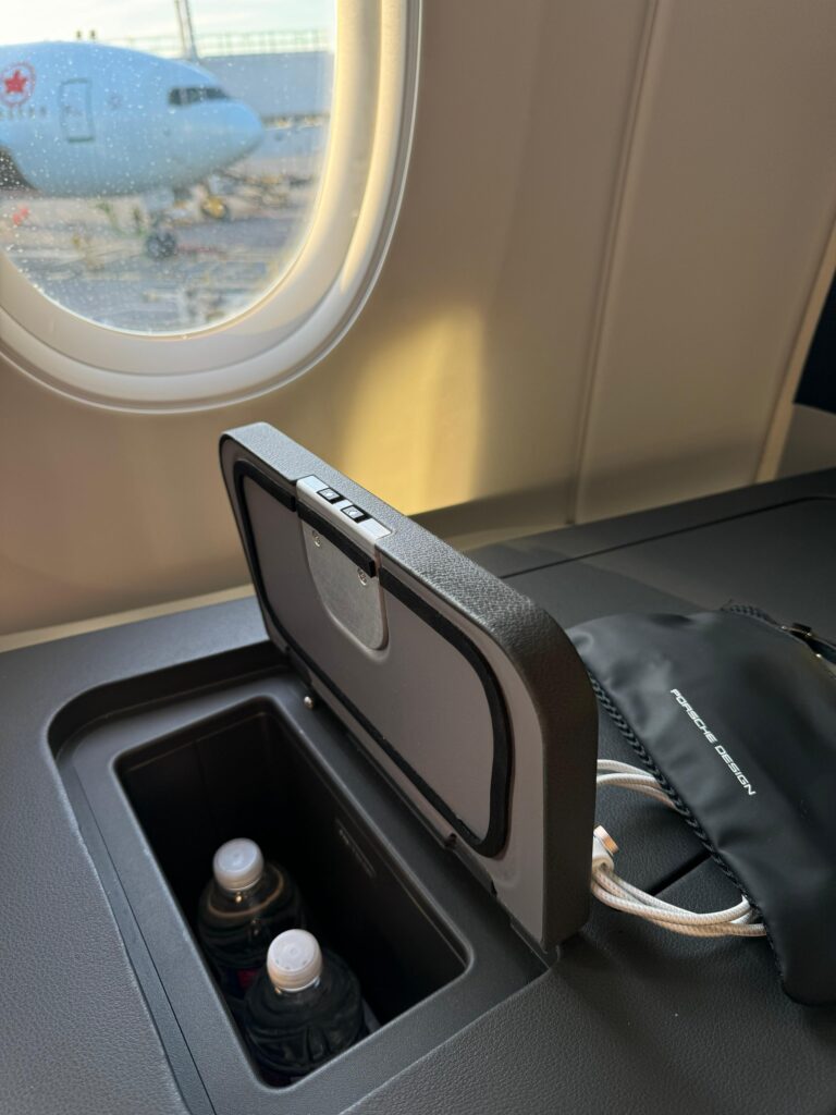 Allegris review reader