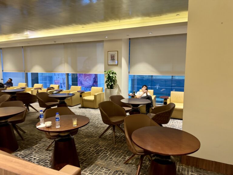 encalmprive_delhi_lounge0605